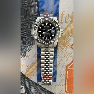 Men’s Luxury GMT Style Automatic Watch Black/Gray “Bruce Wayne” Colorway 41mm